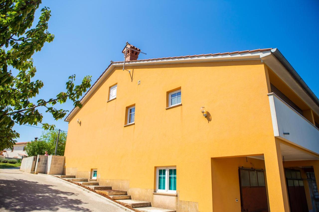 Holiday Home Labud Žminj Eksteriør bilde